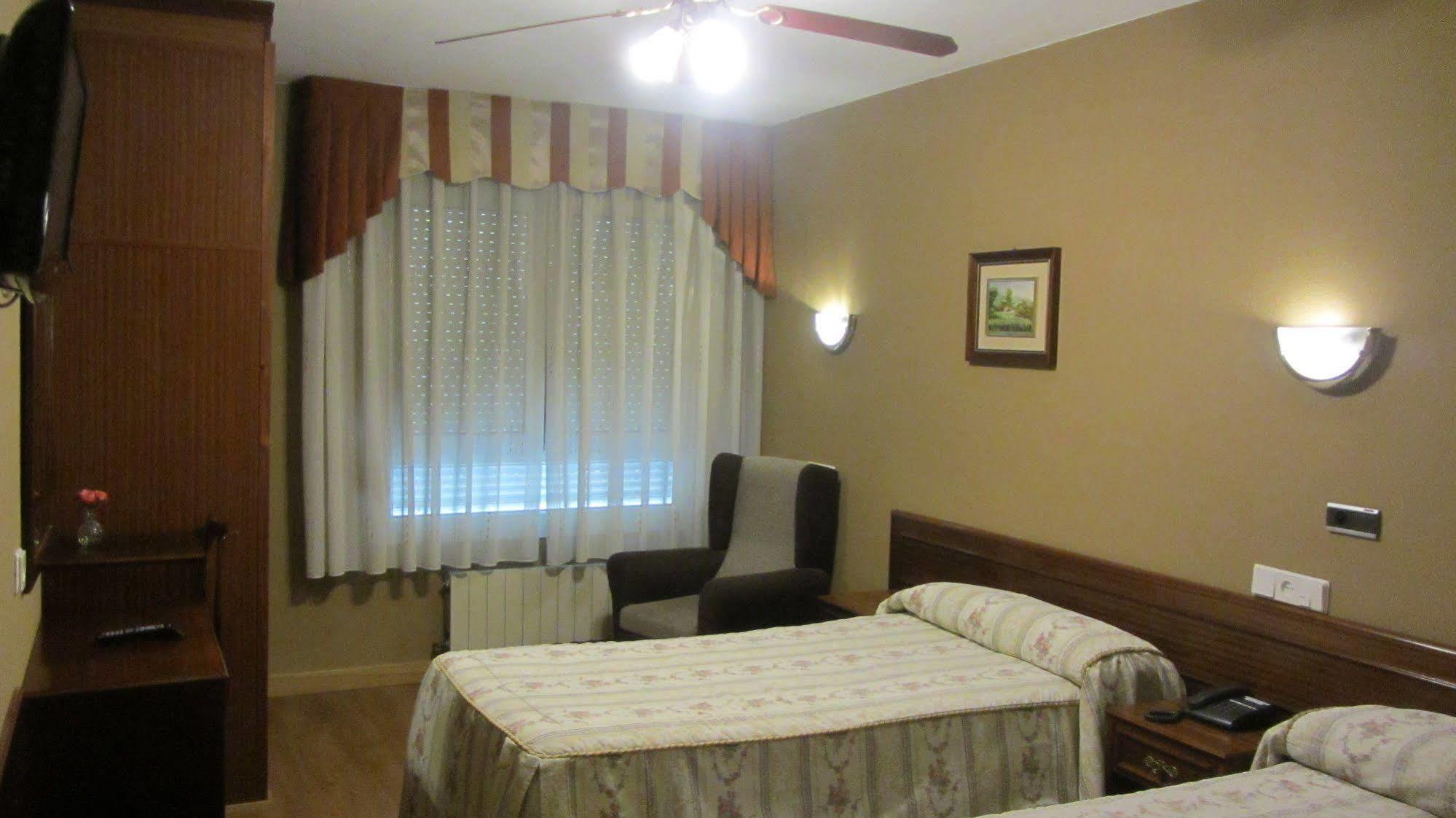 Hotel Bahia Gijon Ngoại thất bức ảnh