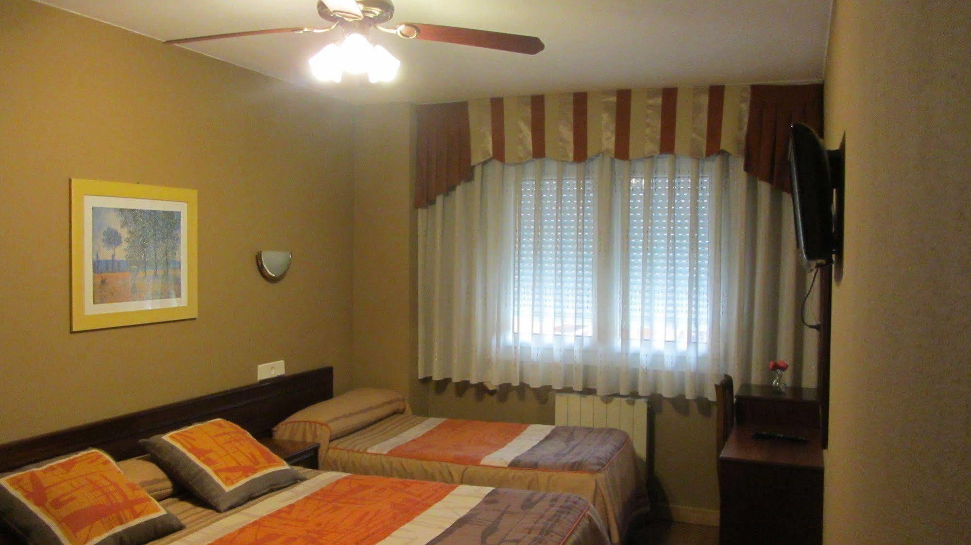 Hotel Bahia Gijon Ngoại thất bức ảnh